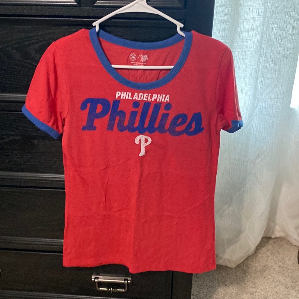 Phillies Tee